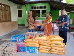 Sekwan Papua Juliana Waromi Berbagi Kasih dengan Anak-anak di Gereja Santo Petrus