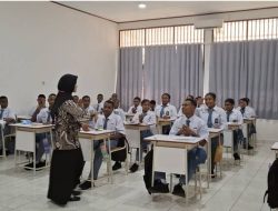 Kunjungan Wapres Gibran ke SR MA 29 Jayapura: Dorong Percepatan Pendidikan untuk Orang Asli Papua