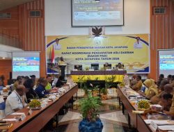 Wali Kota Jayapura Dorong Kolaborasi OPD dan Mitra Kejar Target PAD, Retribusi Sampah Jadi Perhatian